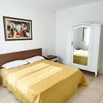 Lejlighed Renzo- Parcheggio E Giardino Privati A Pochi Passi Dal Mare *
